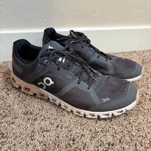 On Running Women’s Cloudflow 'Rock Rose' Black Grey Pink Athletic Shoes Size 10